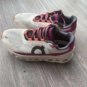 On Cloud Running White Pink Orange Magenta Sneakers size 8